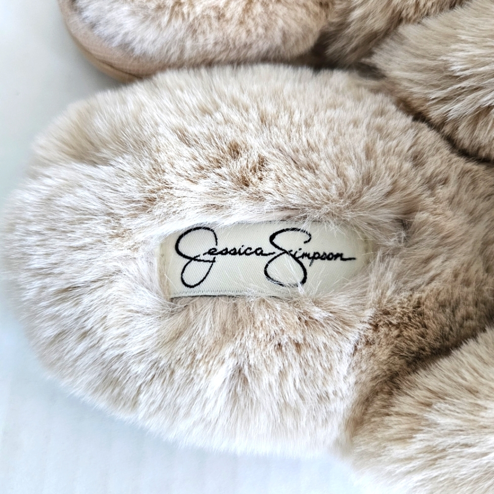 Jessica Simpson faux fur slippers size L 8-9 tan crisscross open toe NIB - Picture 8 of 14